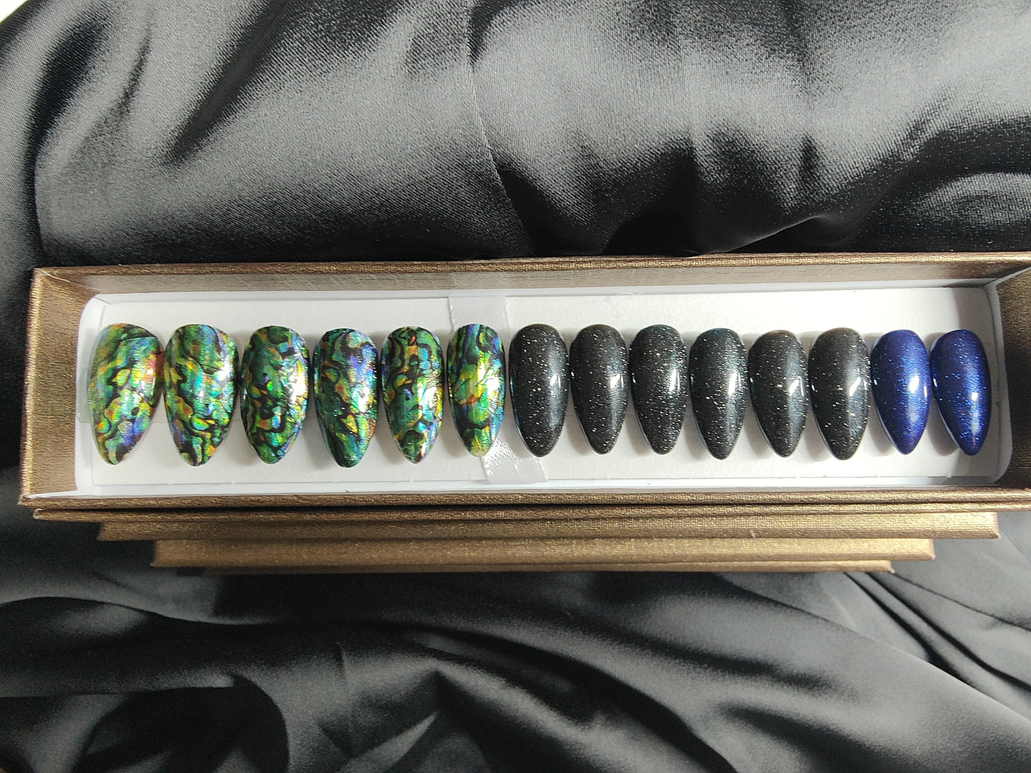 Pāua inspired nail kits