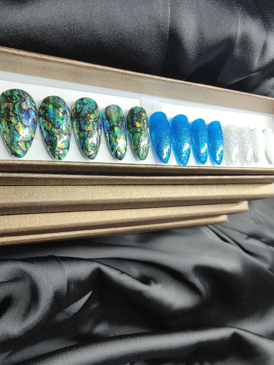 Pāua inspired nail kits