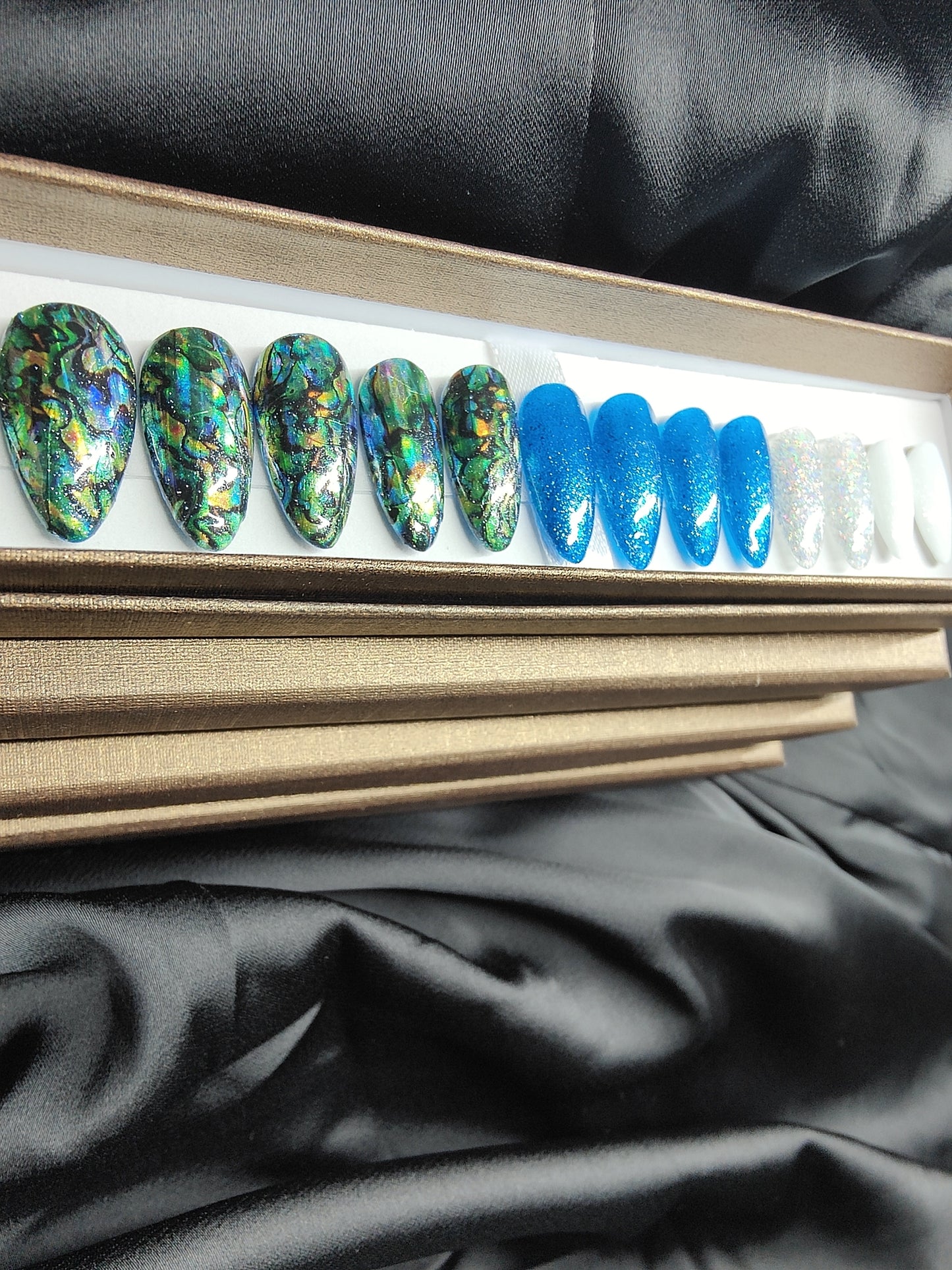 Pāua inspired nail kits