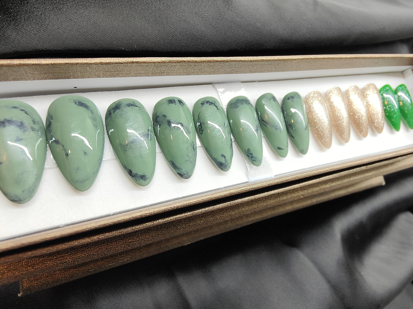 Pounamu+Pāua inspired nail kits