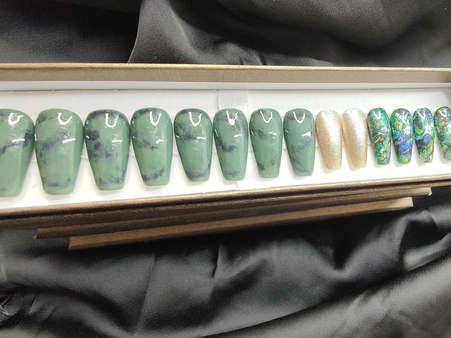 Pounamu+Pāua inspired nail kits