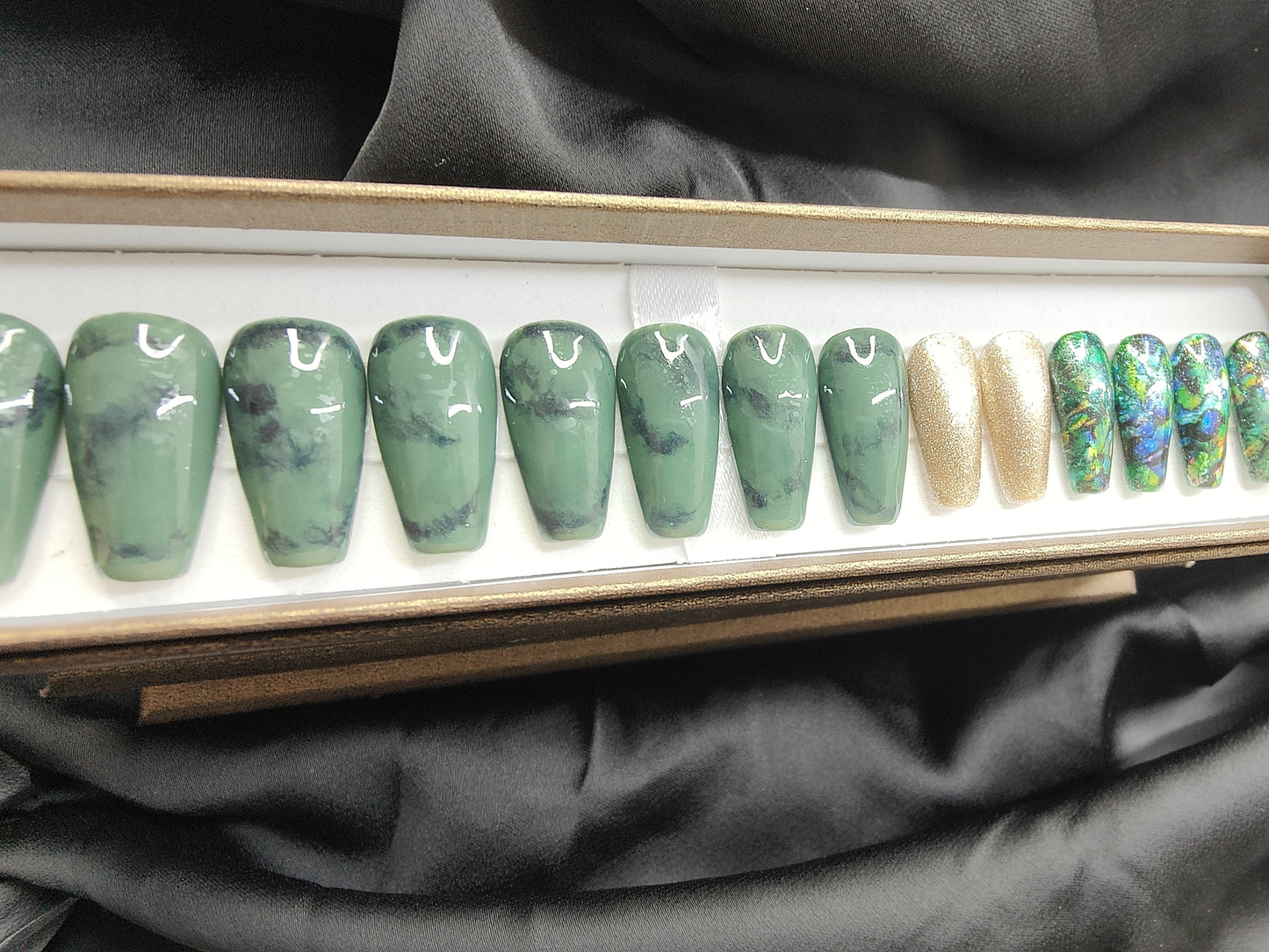 Pounamu+Pāua inspired nail kits