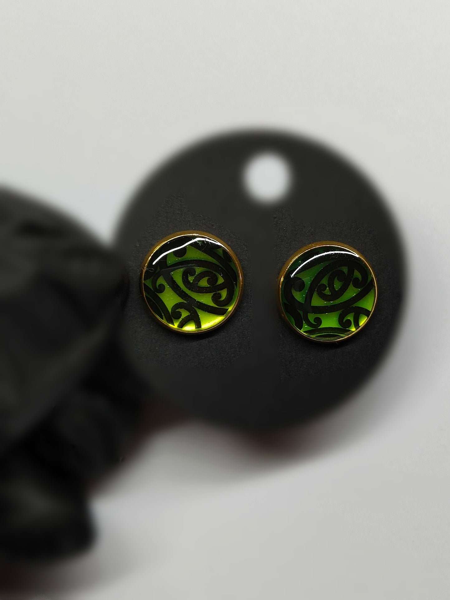 Kakariki Gold Studs