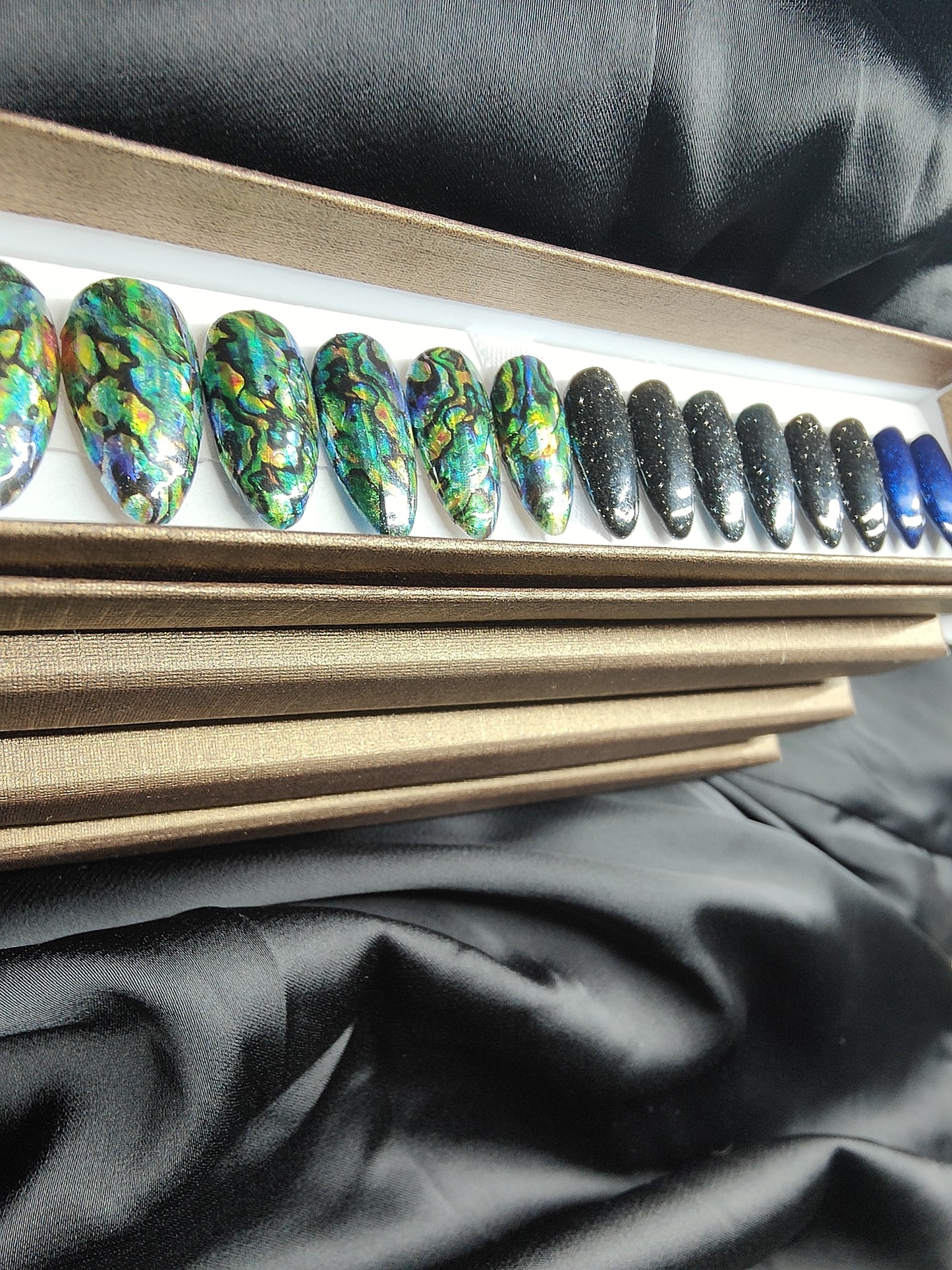 Pāua inspired nail kits