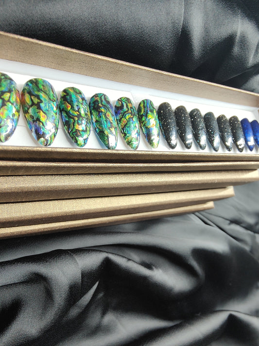 Pāua inspired nail kits