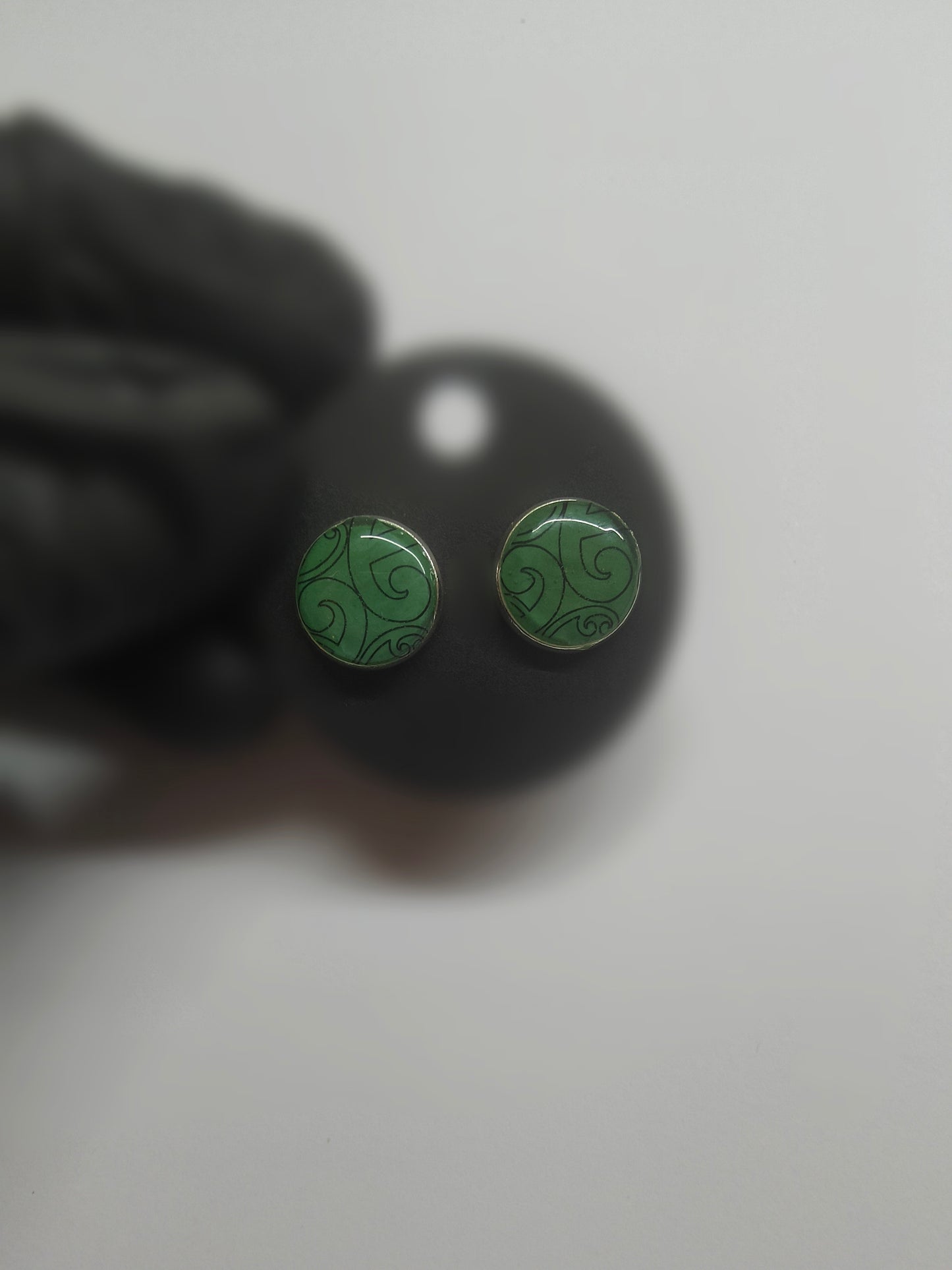 Kakariki Silver Studs