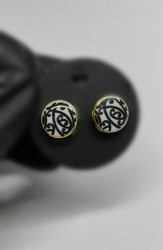 Ma Gold Studs