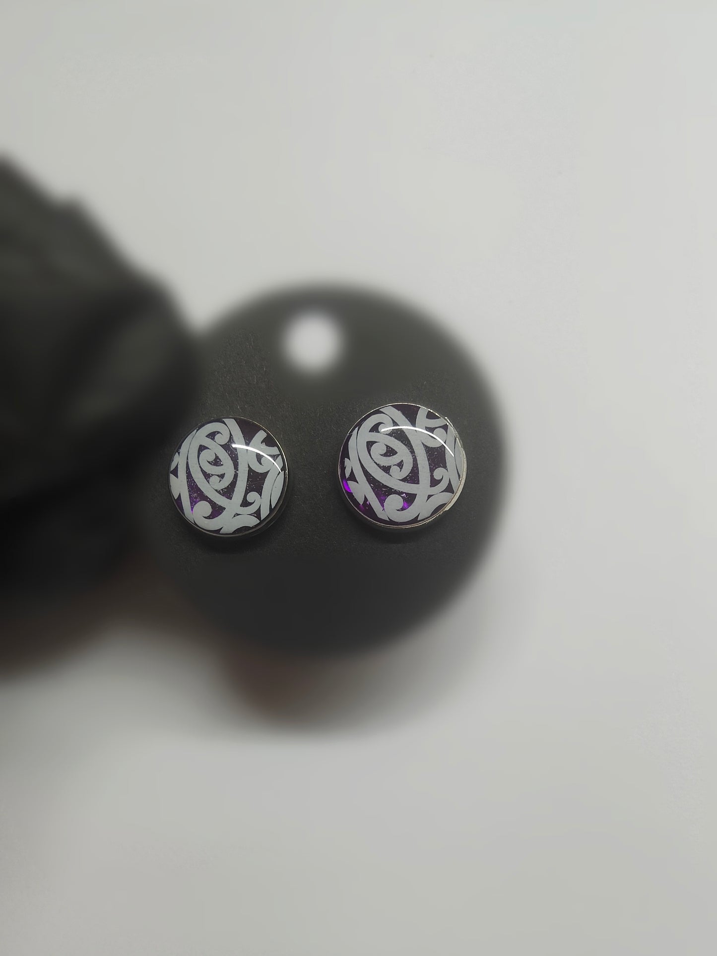 Waiporoporo Silver Studs