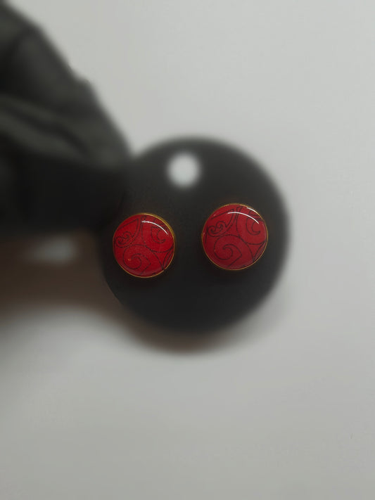 Whero Gold Studs